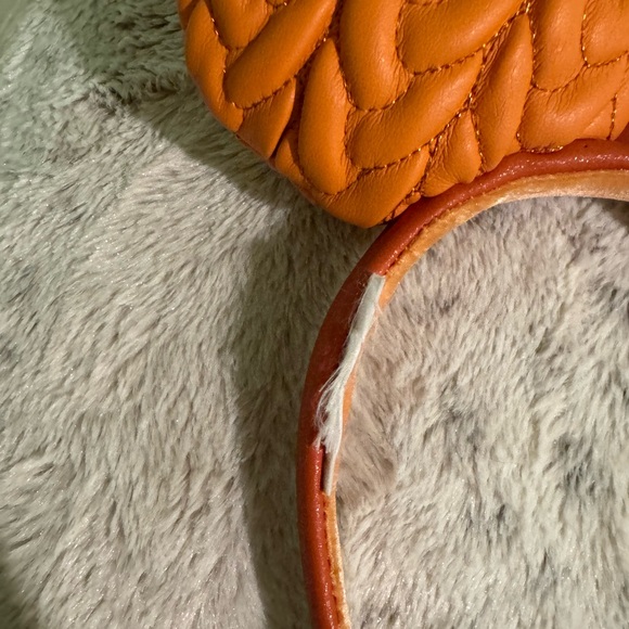 Loungefly Orange leather Bow ears - Picture 3 of 4